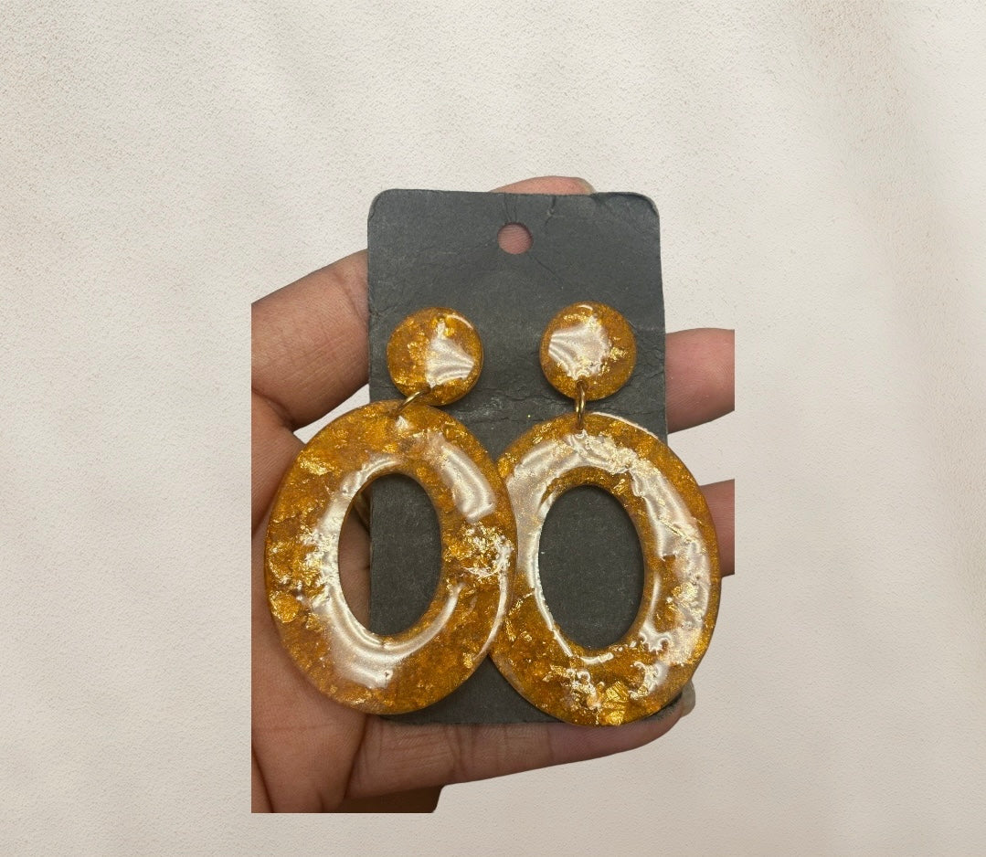Classic Circle Earrings – Bronze or Gold